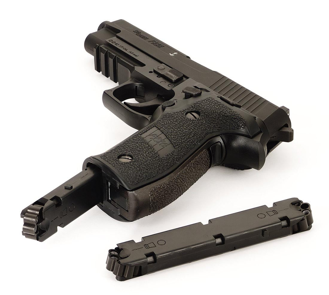 Sig Sauer P226 Black | Blowback