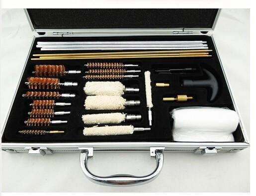 ALUMINUM CASE UNIVERSAL CLEANING KIT 